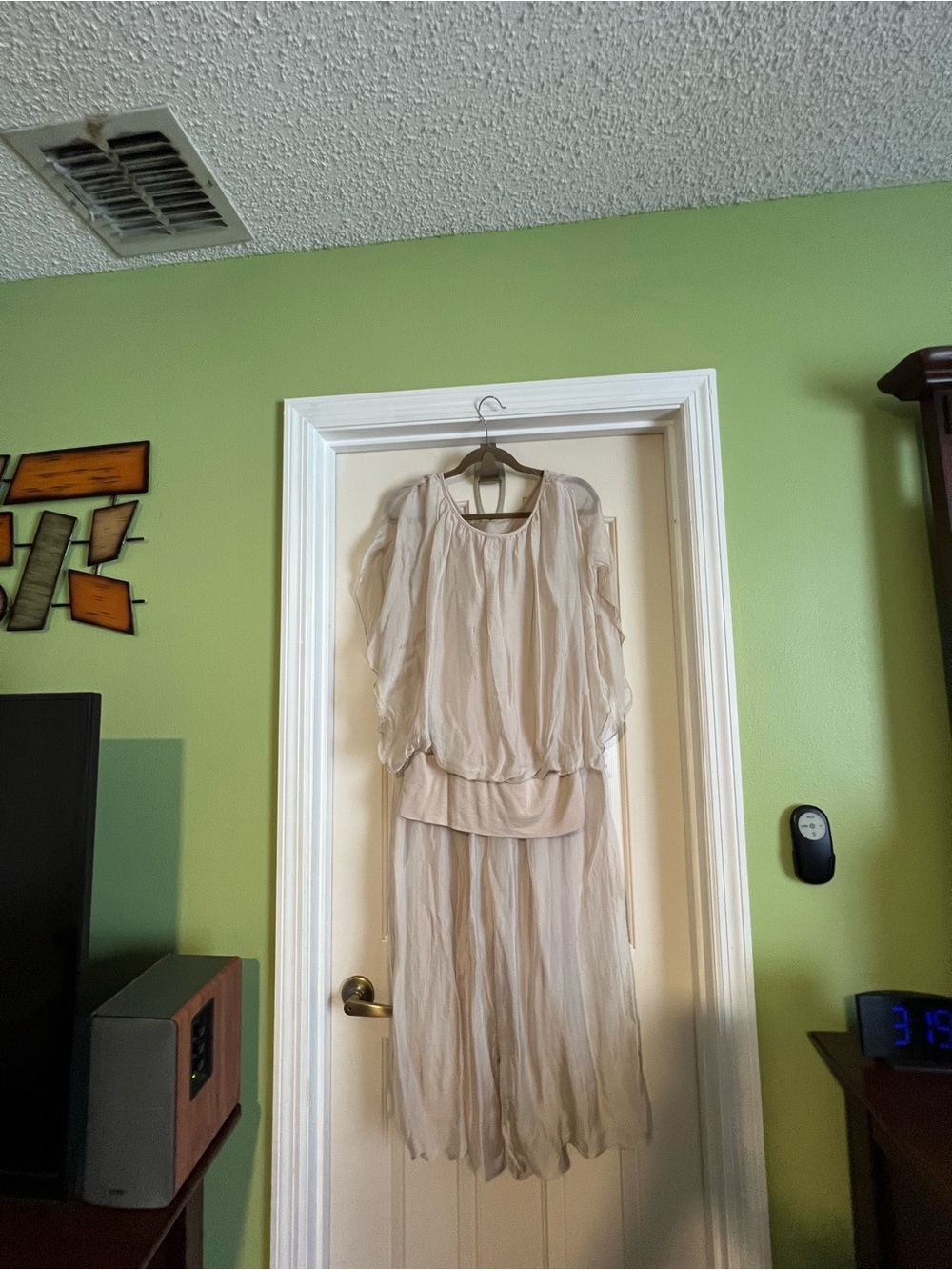Women's Cream Layered Chiffon Maxi Dress